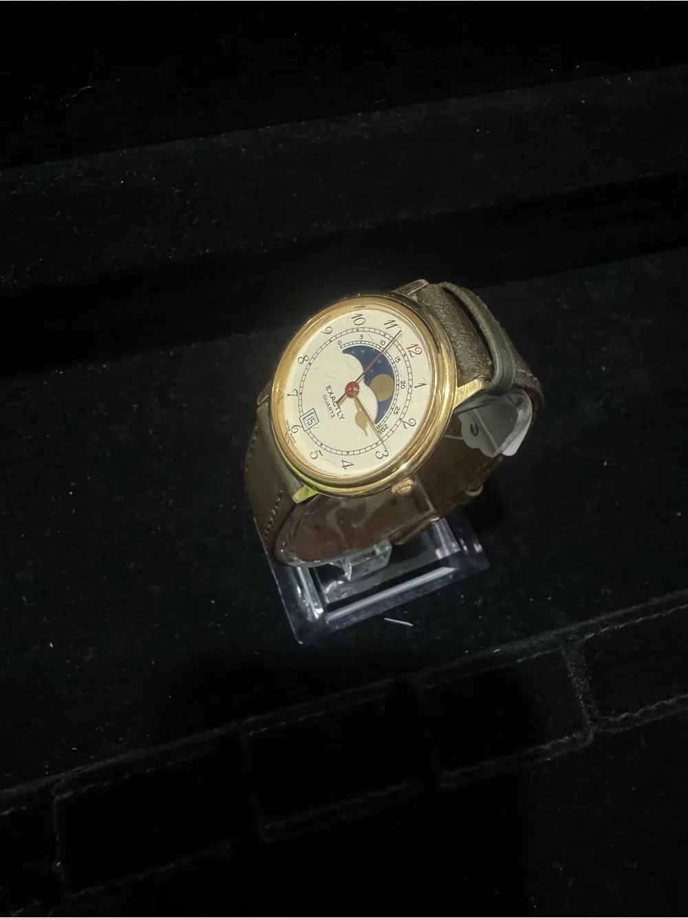 Men's Gold-Tone Moonphase Watch in White and Green